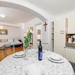 Carmen Διαμέρισμα Crikvenica