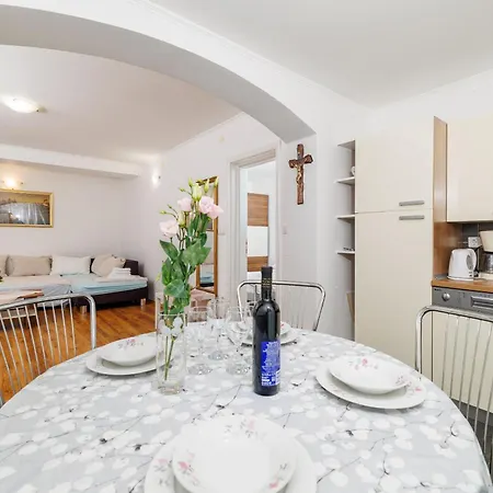 Carmen Appartement Crikvenica
